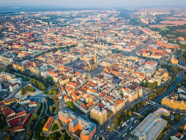 220707_Plzen_centrum_dron_SIT